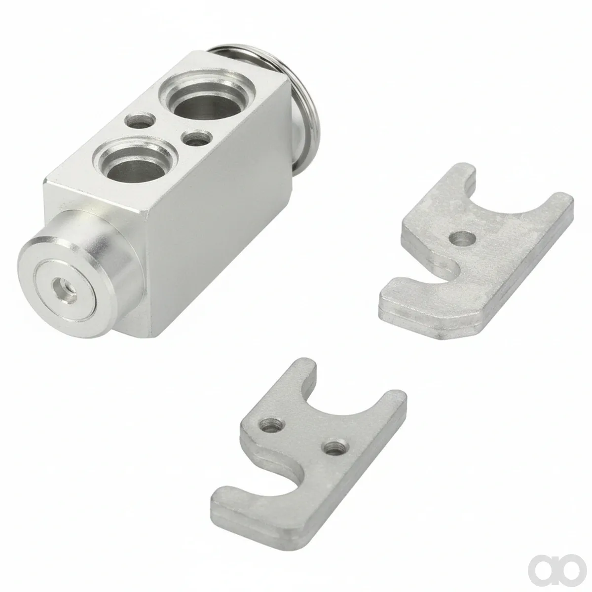 Massey Ferguson - F737812145180 - Expansion Valve Includes O-Rings & Small Parts Kit
