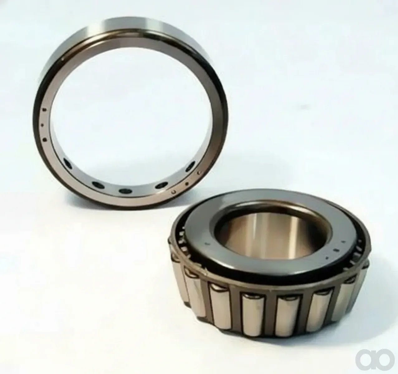 SKF - 30302J2 - Tapered Roller Bearing