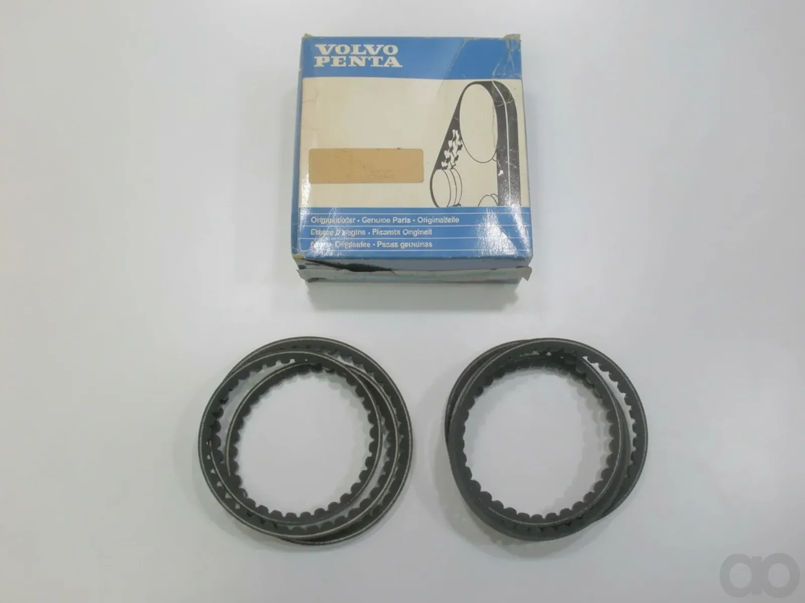 Volvo - 966869 - V-Belt Set
