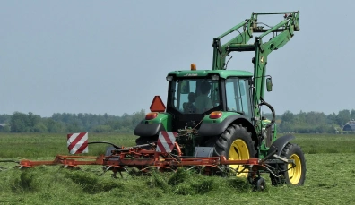 High-Quality Tractor Hydraulic Fluids